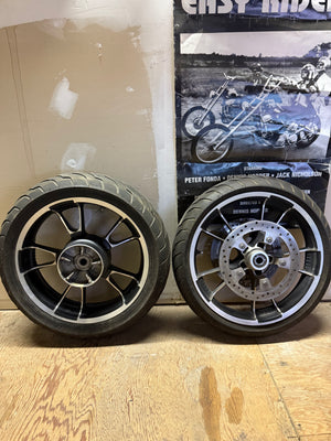 HARLEY DAVIDSON TOURING WHEELS - 2017 - 19" FRONT / 18" REAR WIITH TIRES San Diego Customs